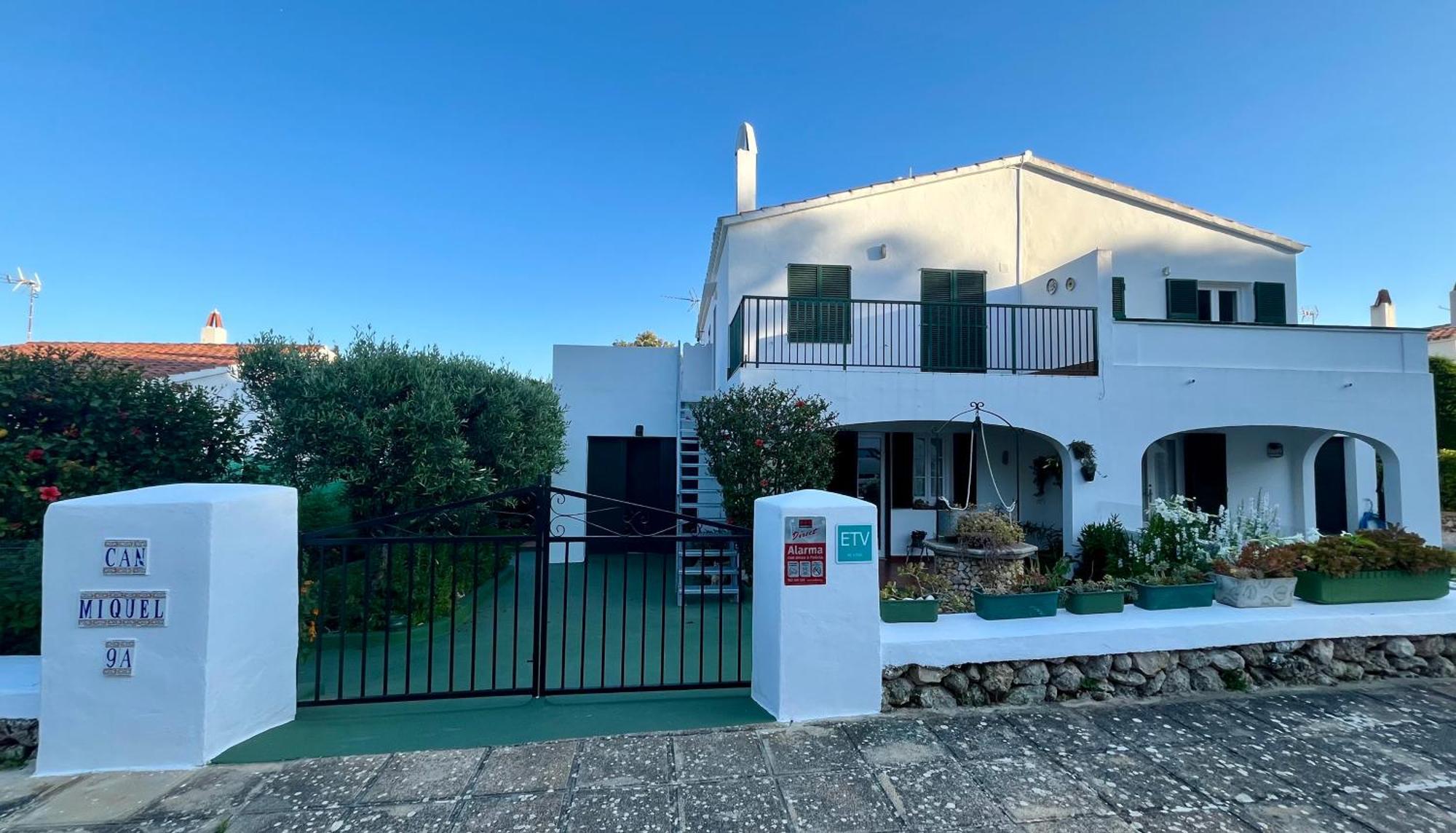 Apartamento 2ª Planta Ca'N Miquel カラ・ガルダナ エクステリア 写真